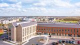 Holiday Inn Exp Cambridge West-Cambourne Exterior