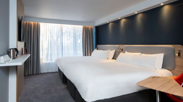 Holiday Inn Edinburgh - City West Room