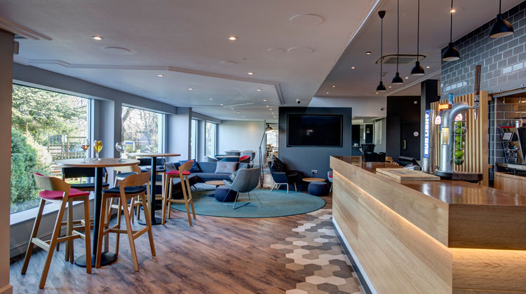Holiday Inn Edinburgh - City West Restaurant