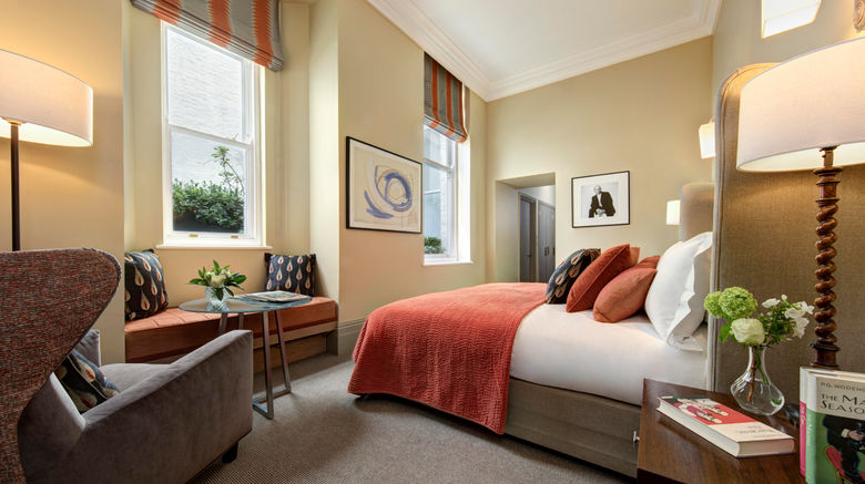 <b>Rocco Forte Brown's Hotel Room</b>. Images powered by <a href=https://www.travelagewest.com/Hotels/London/