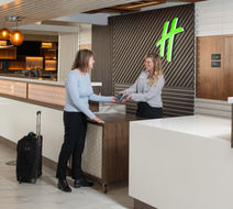 Holiday Inn Portland-Columbia Riverfront Lobby
