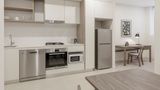 Brady Apartment Hotel Hardware lane Room