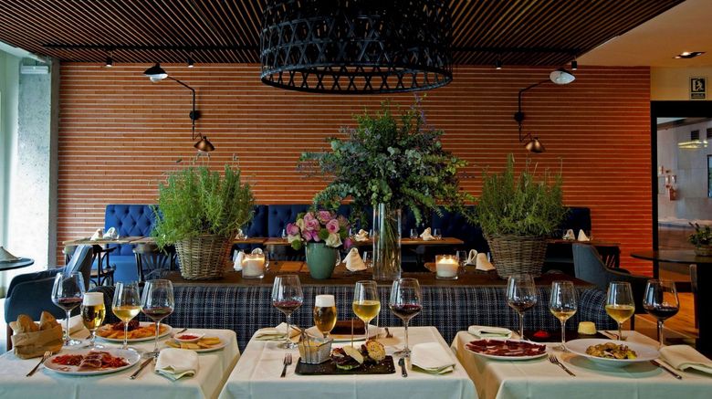 <b>Hotel Aravaca Village Restaurant</b>. Images powered by <a href="https://www.leonardoworldwide.com/" title="Leonardo Worldwide" target="_blank">Leonardo</a>.