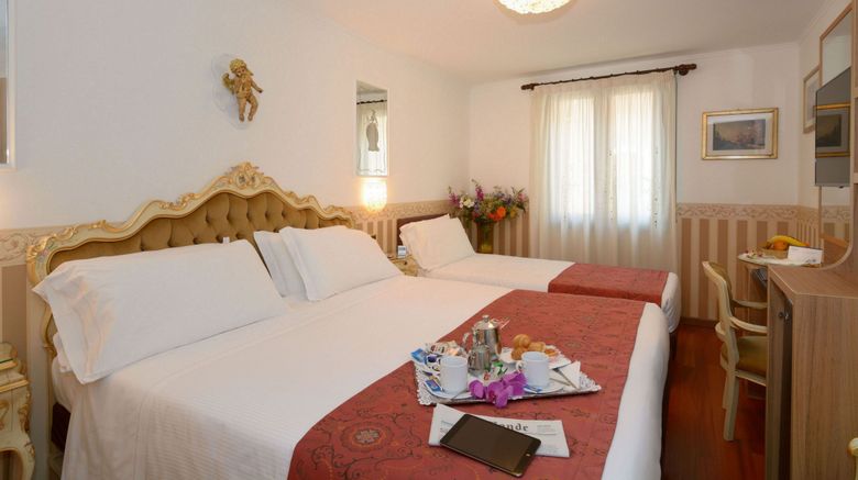 <b>UNAHOTELS Ala Venezia Exterior</b>. Images powered by <a href="https://www.leonardoworldwide.com/" title="Leonardo Worldwide" target="_blank">Leonardo</a>.