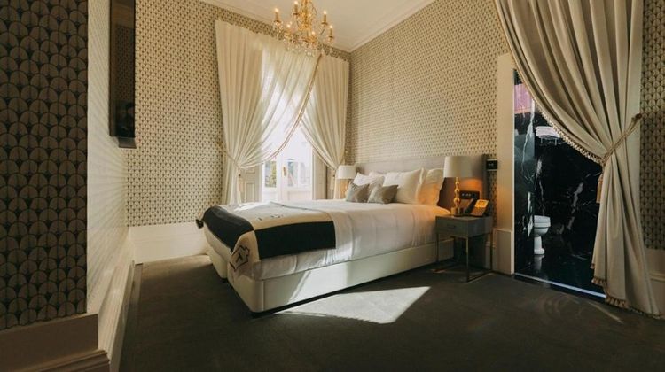 Torel Palace Porto Room