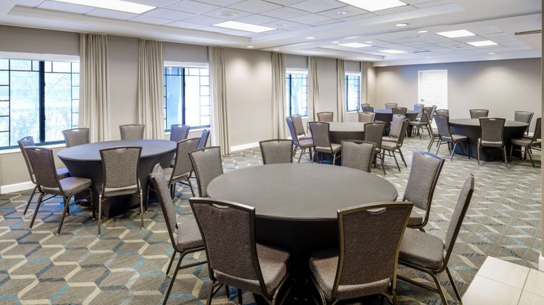<b>Residence Inn Chicago Oak Brook Meeting</b>. Images powered by <a href="https://www.leonardoworldwide.com/" title="Leonardo Worldwide" target="_blank">Leonardo</a>.