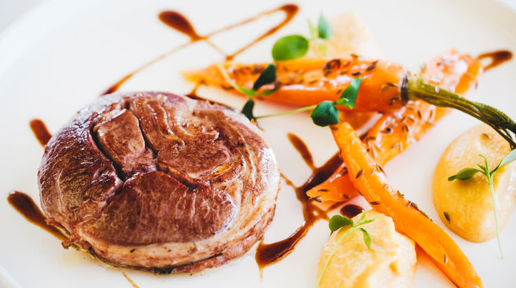 Les Flots Hotel Restaurant