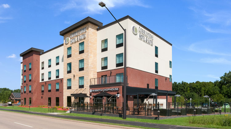Cobblestone Hotel & Stes Neenah Appleton Exterior