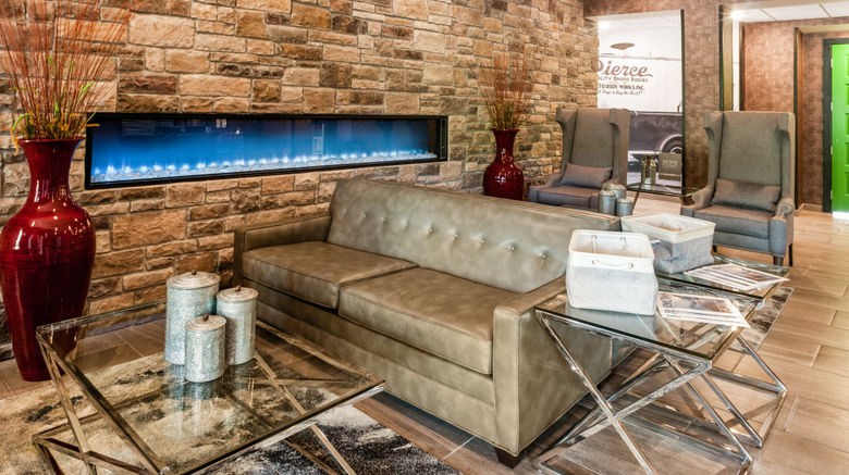<b>Cobblestone Hotel & Stes Neenah Appleton Lobby</b>. Images powered by <a href="https://www.leonardoworldwide.com/" title="Leonardo Worldwide" target="_blank">Leonardo</a>.