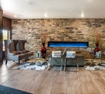 Cobblestone Hotel & Stes Neenah Appleton Lobby