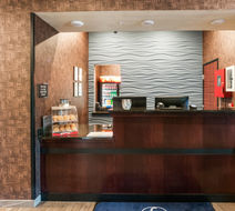 Cobblestone Hotel & Stes Neenah Appleton Lobby