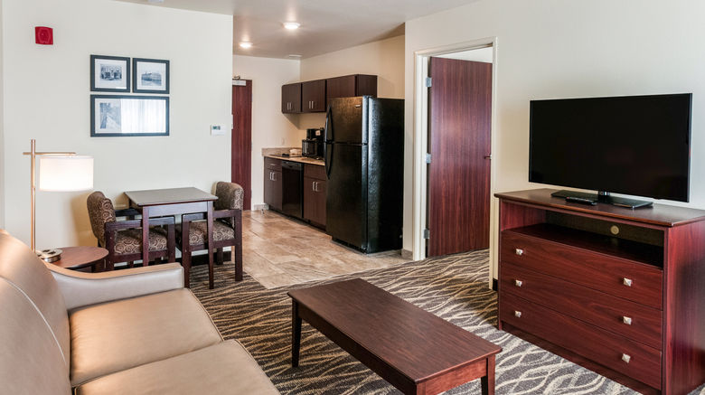 <b>Cobblestone Hotel & Stes Neenah Appleton Suite</b>. Images powered by <a href="https://www.leonardoworldwide.com/" title="Leonardo Worldwide" target="_blank">Leonardo</a>.