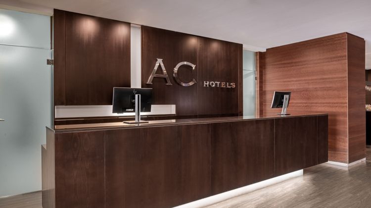 AC Hotel Murcia Lobby
