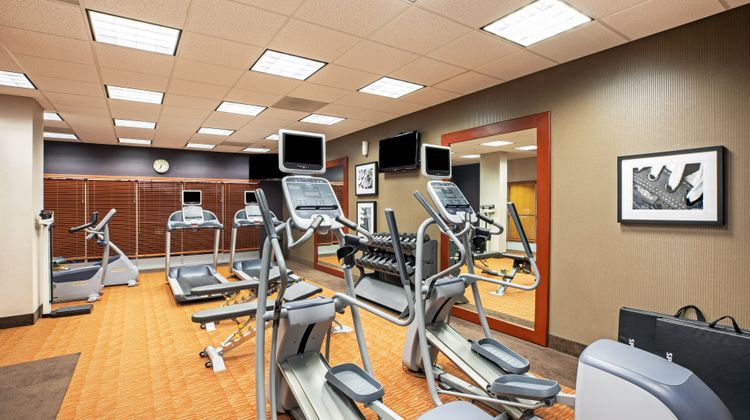 Holiday Inn Ardmore I-35 Health Club