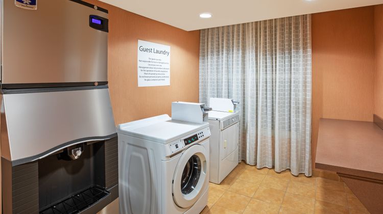Holiday Inn Ardmore I-35 Other