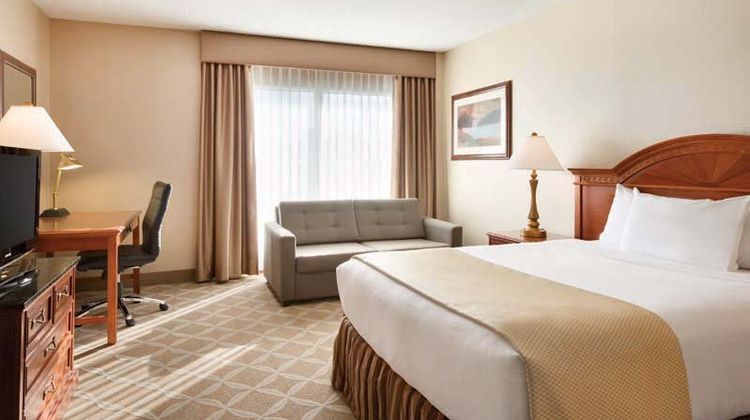 Border Inn & Suites Room