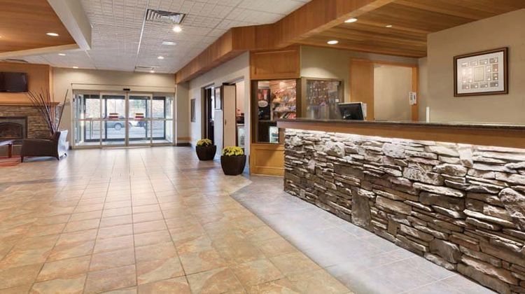 Border Inn & Suites Lobby