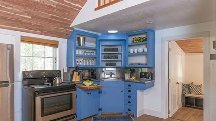 The Heritage House Resort Room