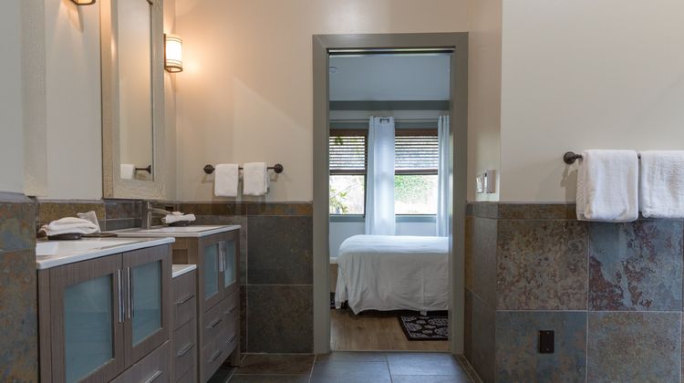 The Heritage House Resort Suite