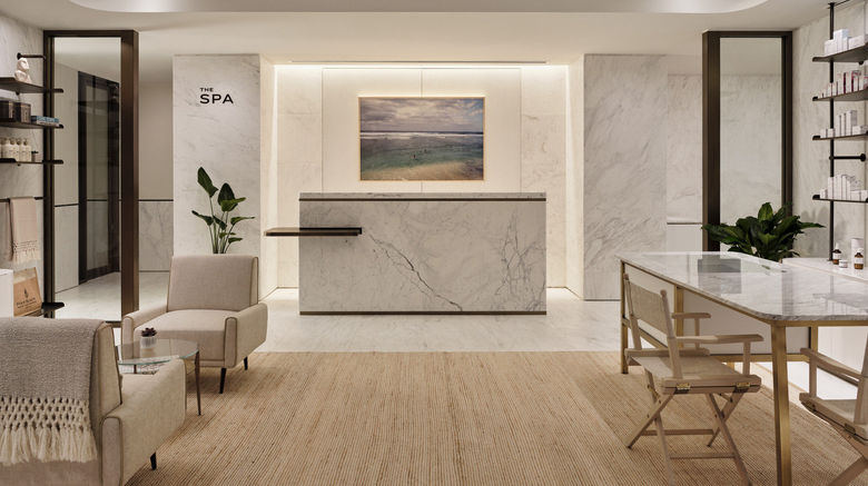 <b>Four Seasons Hotel Fort Lauderdale Recreation</b>. Images powered by <a href="https://www.leonardoworldwide.com/" title="Leonardo Worldwide" target="_blank">Leonardo</a>.