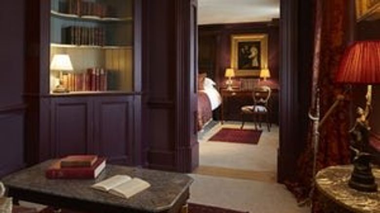 <b>Batty Langley's Hotel Room</b>. Images powered by <a href="https://www.leonardoworldwide.com/" title="Leonardo Worldwide" target="_blank">Leonardo</a>.
