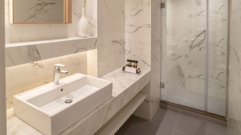 <b>Chios Chandris Hotel Room</b>. Images powered by <a href="https://www.leonardoworldwide.com/" title="Leonardo Worldwide" target="_blank">Leonardo</a>.