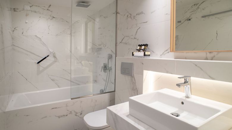 <b>Chios Chandris Hotel Room</b>. Images powered by <a href="https://www.leonardoworldwide.com/" title="Leonardo Worldwide" target="_blank">Leonardo</a>.