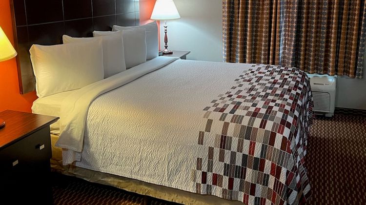 Red Roof inn & Suites Detroit - Melvinda Room