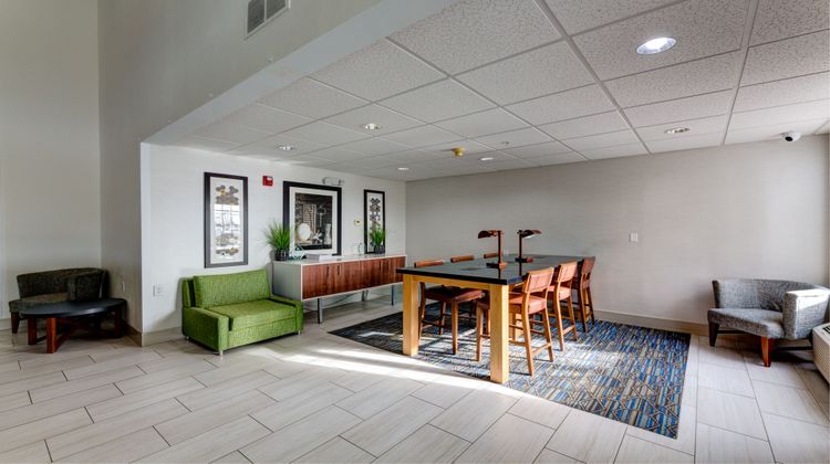Holiday Inn Express Other