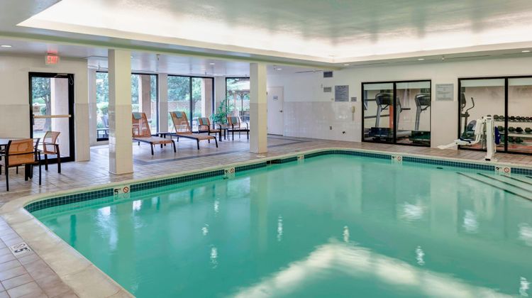 Courtyard Wichita East Pool