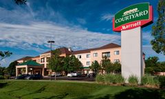 Courtyard Wichita East