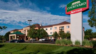Courtyard Wichita East