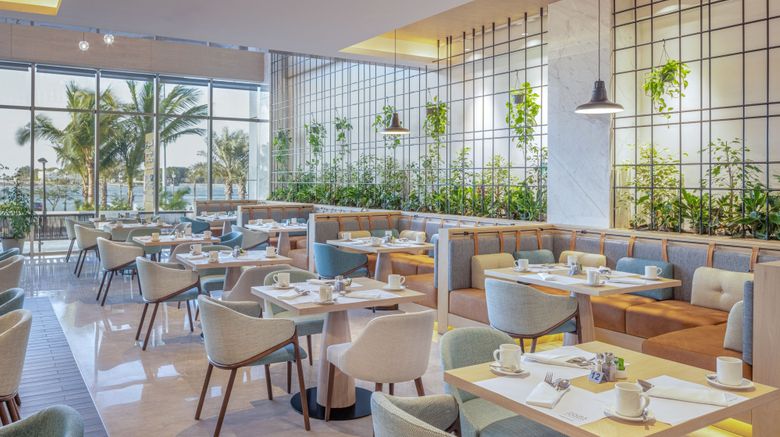 <b>Four Points by Sheraton Jeddah Corniche Restaurant</b>. Images powered by <a href="https://www.leonardoworldwide.com/" title="Leonardo Worldwide" target="_blank">Leonardo</a>.