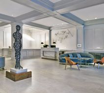 Le Meridien St. Louis Downtown Lobby