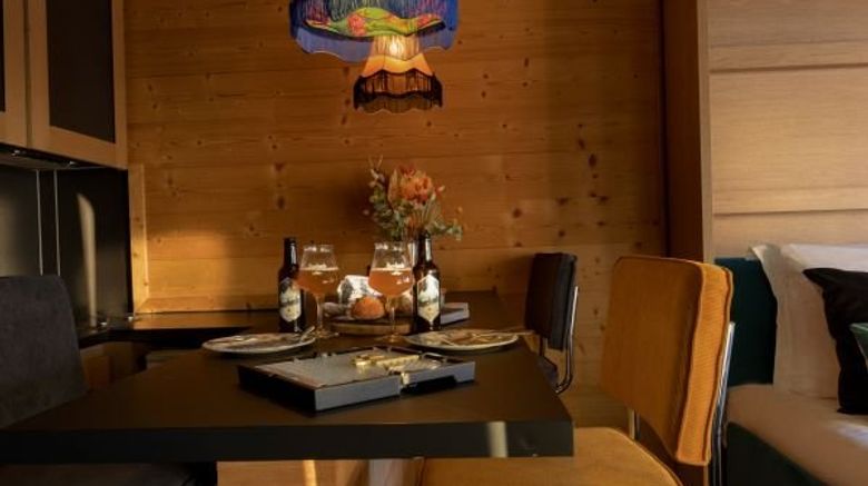 <b>Mamie Megeve Restaurant</b>. Images powered by <a href="https://www.leonardoworldwide.com/" title="Leonardo Worldwide" target="_blank">Leonardo</a>.