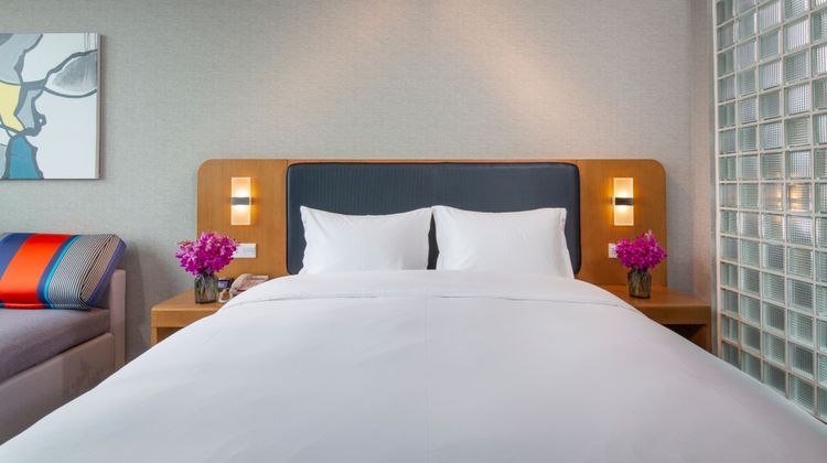 Holiday Inn Express HighTech Zone Room