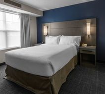 Residence Inn Columbus Easton Room