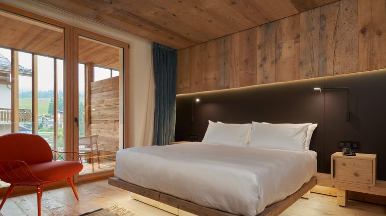 <b>De Len Hotel Room</b>. Images powered by <a href="https://www.leonardoworldwide.com/" title="Leonardo Worldwide" target="_blank">Leonardo</a>.