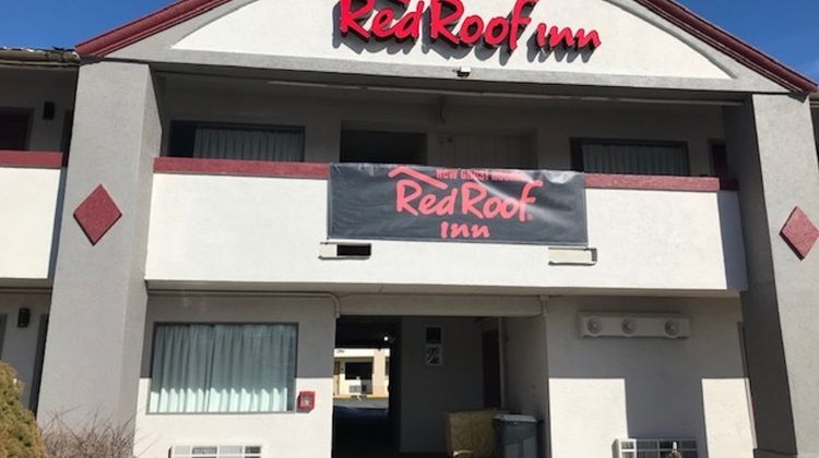 Red Roof Inn Somerset, PA Exterior