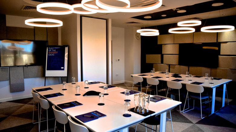 <b>Holiday Inn Express Barrow-in-Furness Meeting</b>. Images powered by <a href="https://www.leonardoworldwide.com/" title="Leonardo Worldwide" target="_blank">Leonardo</a>.