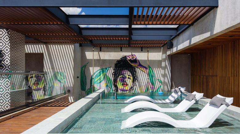 <b>Diez Diez Collection Exterior</b>. Images powered by <a href="https://www.leonardoworldwide.com/" title="Leonardo Worldwide" target="_blank">Leonardo</a>.