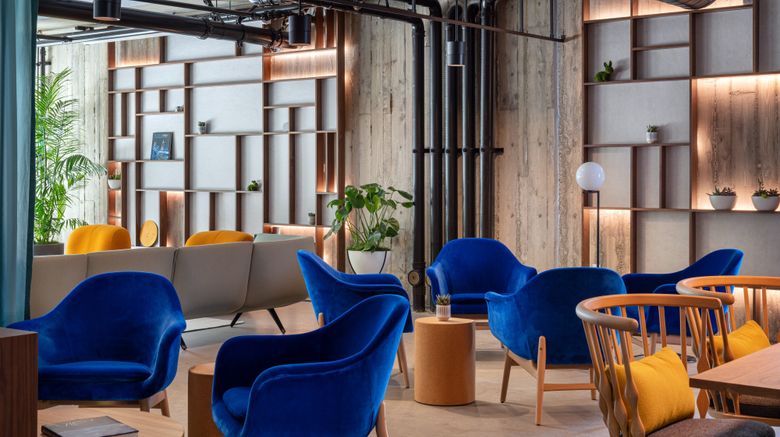 <b>Bay View Suites Lobby</b>. Images powered by <a href="https://www.leonardoworldwide.com/" title="Leonardo Worldwide" target="_blank">Leonardo</a>.