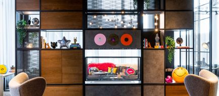Moxy Glasgow SEC Lobby