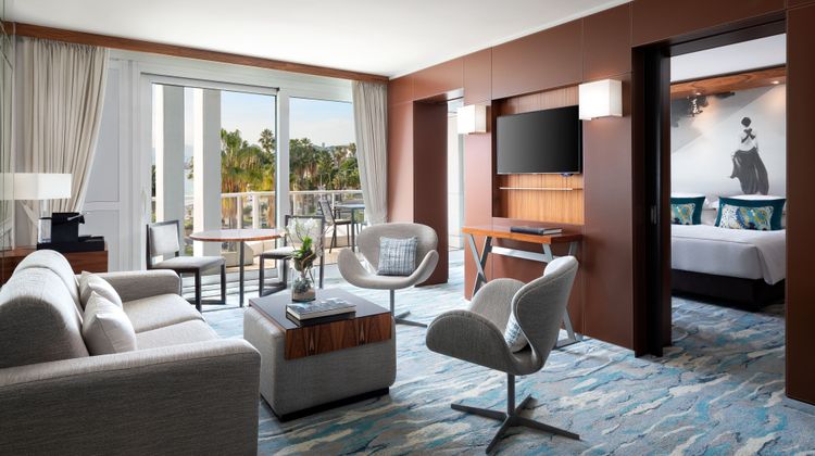JW Marriott Cannes Suite