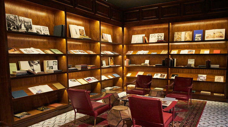 The Adolphus, Autograph Collection Lobby