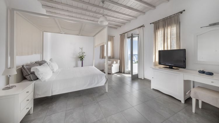 Deliades Hotel Room