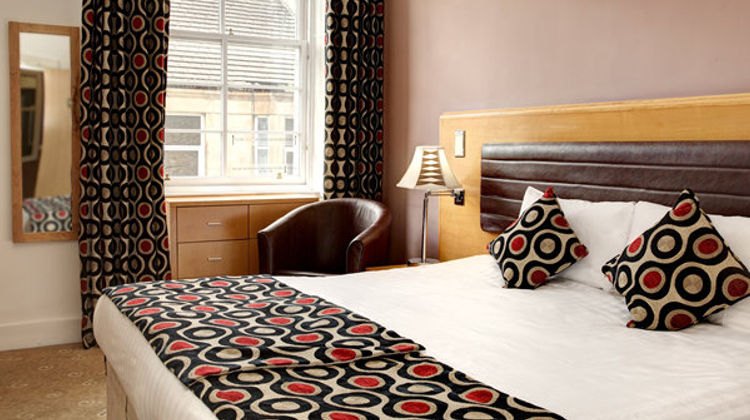 Argyll Hotel Room