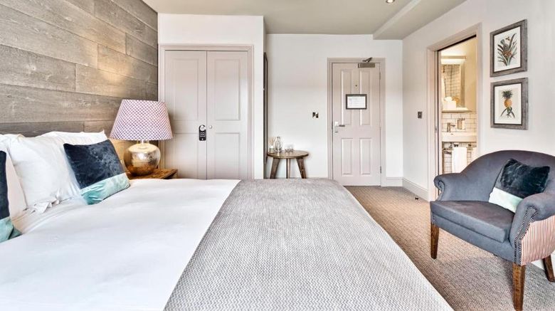 <b>Wellington Arms Hotel Room</b>. Images powered by <a href="https://www.leonardoworldwide.com/" title="Leonardo Worldwide" target="_blank">Leonardo</a>.