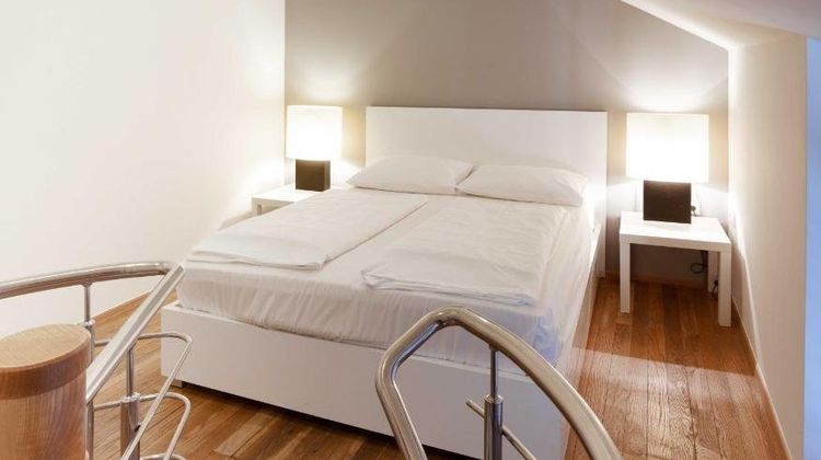 The Levante Laudon Apartments Room