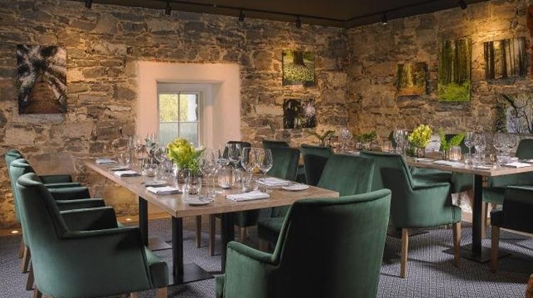 Farnham Estate Hotel Restaurant